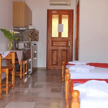 Apartament Liotrivi *