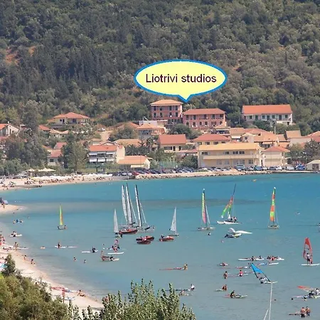 Apartament Liotrivi Vasiliki